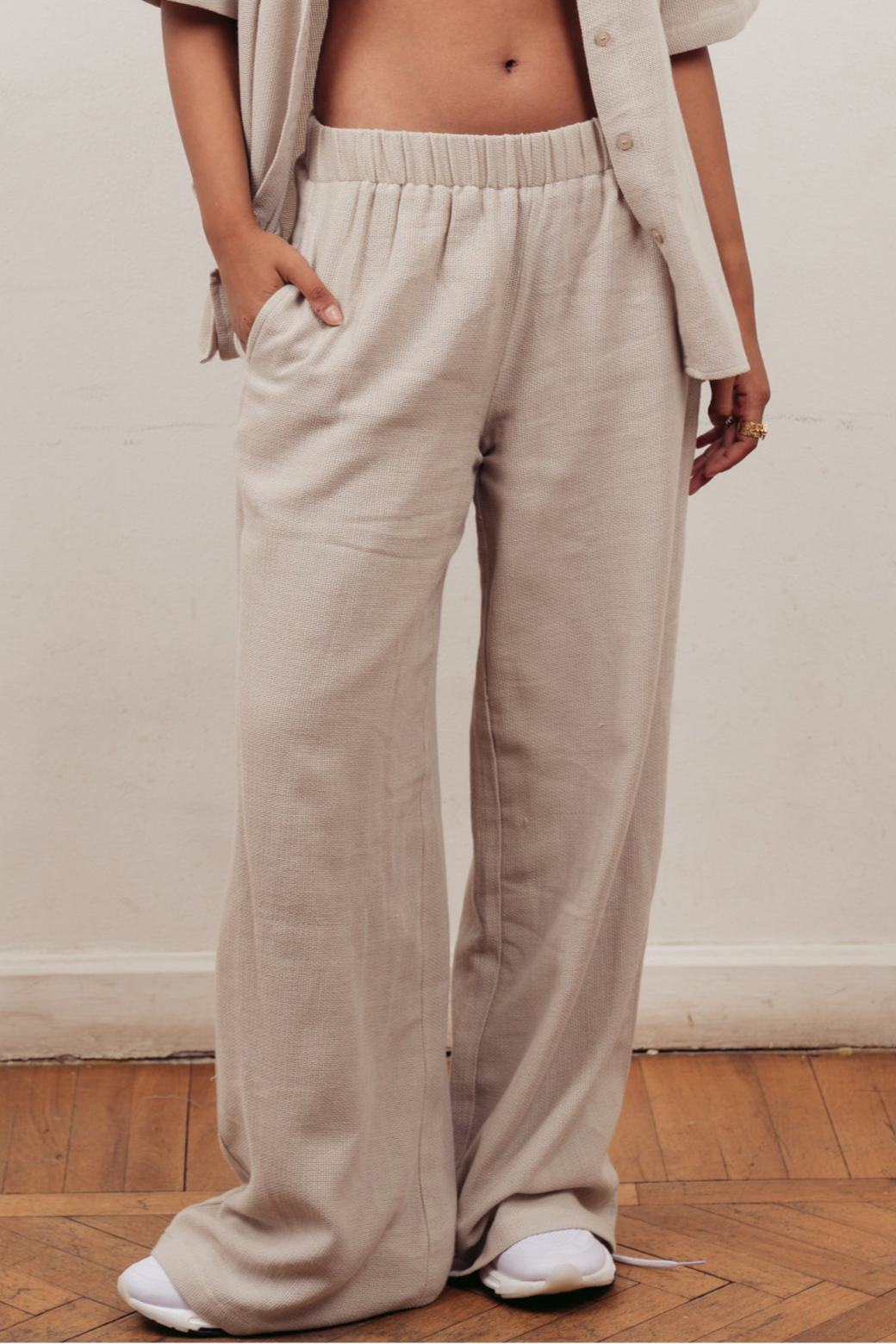 SANDBEIGE KNITTED PANTS- WOMENS