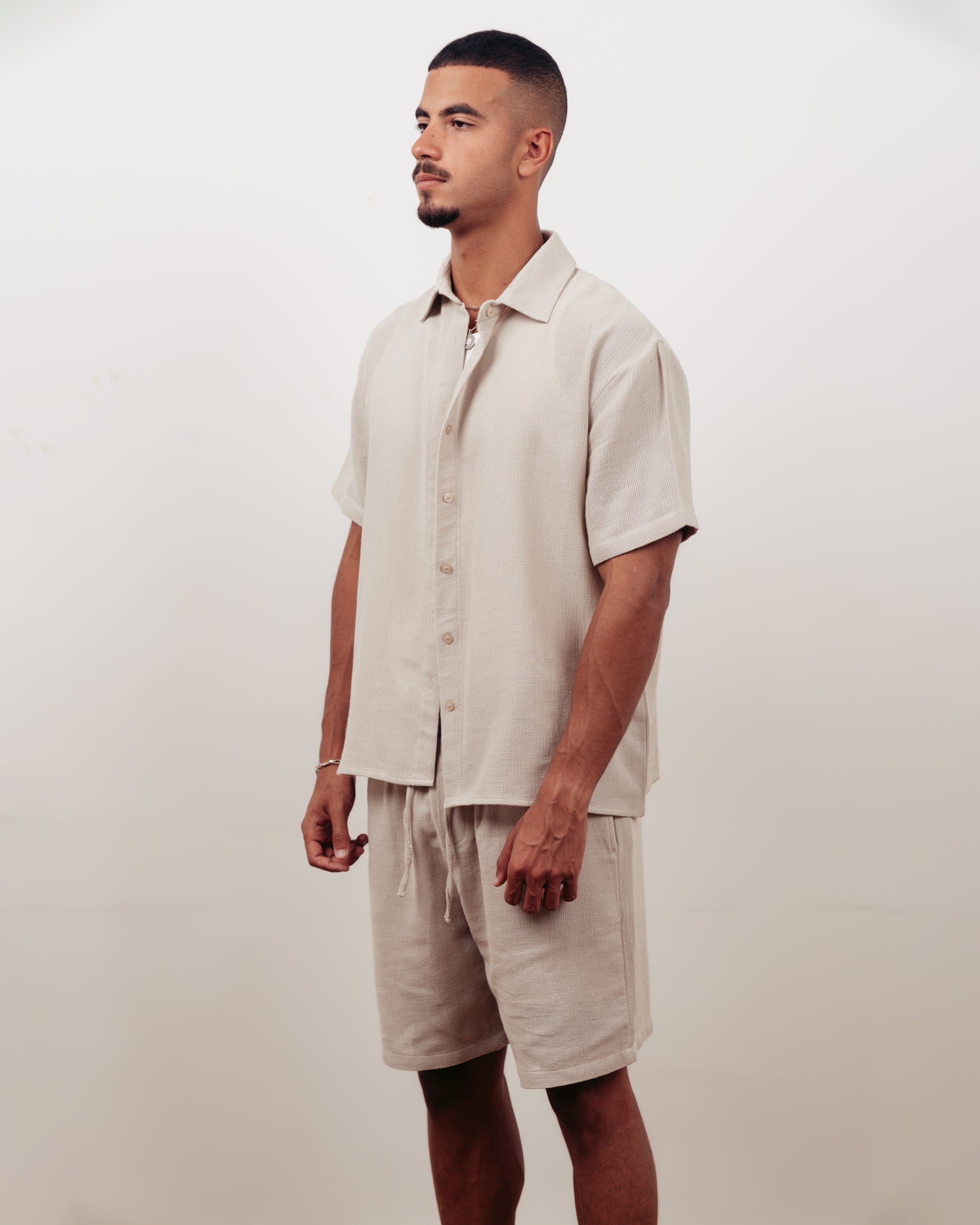SANDBEIGE KNITTED SHORTS- MEN