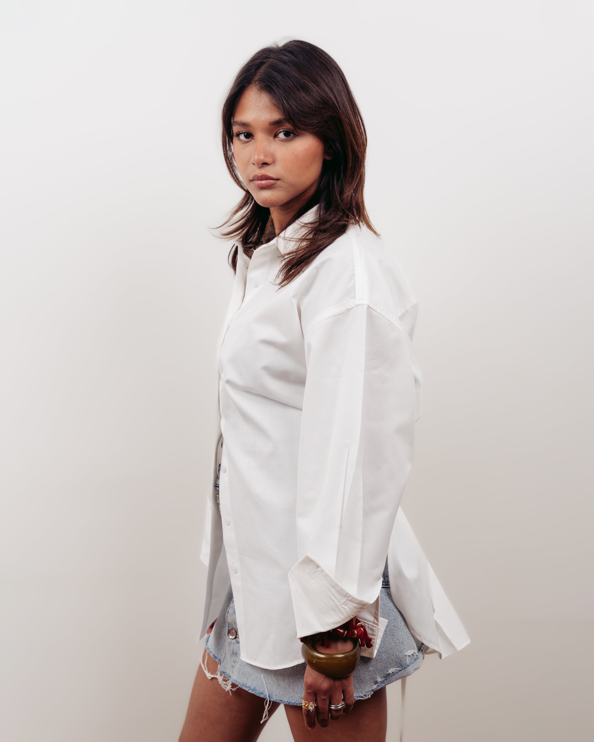 WHITE OVERSIZED POPLIN SHIRT