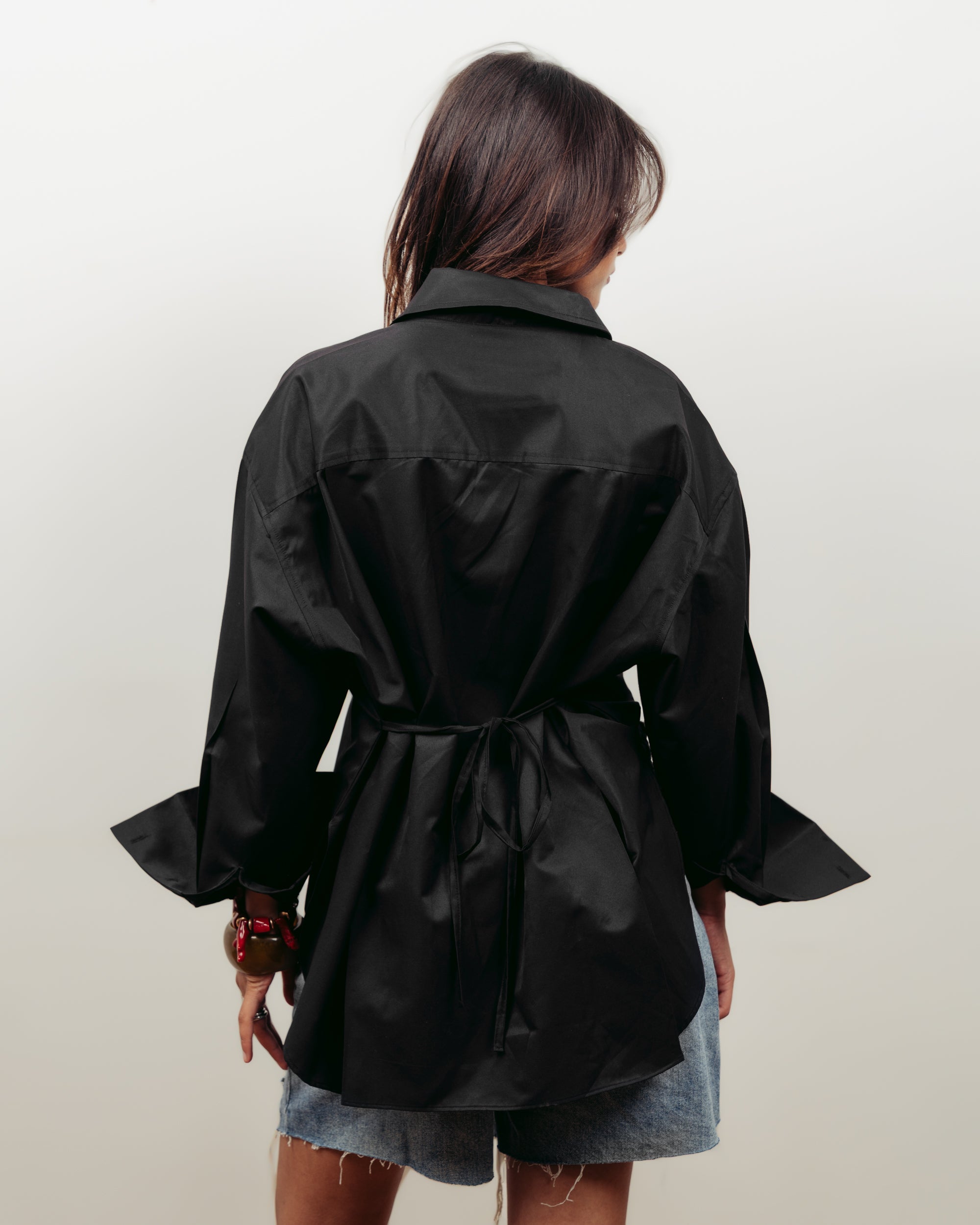 BLACK OVERSIZED POPLIN SHIRT