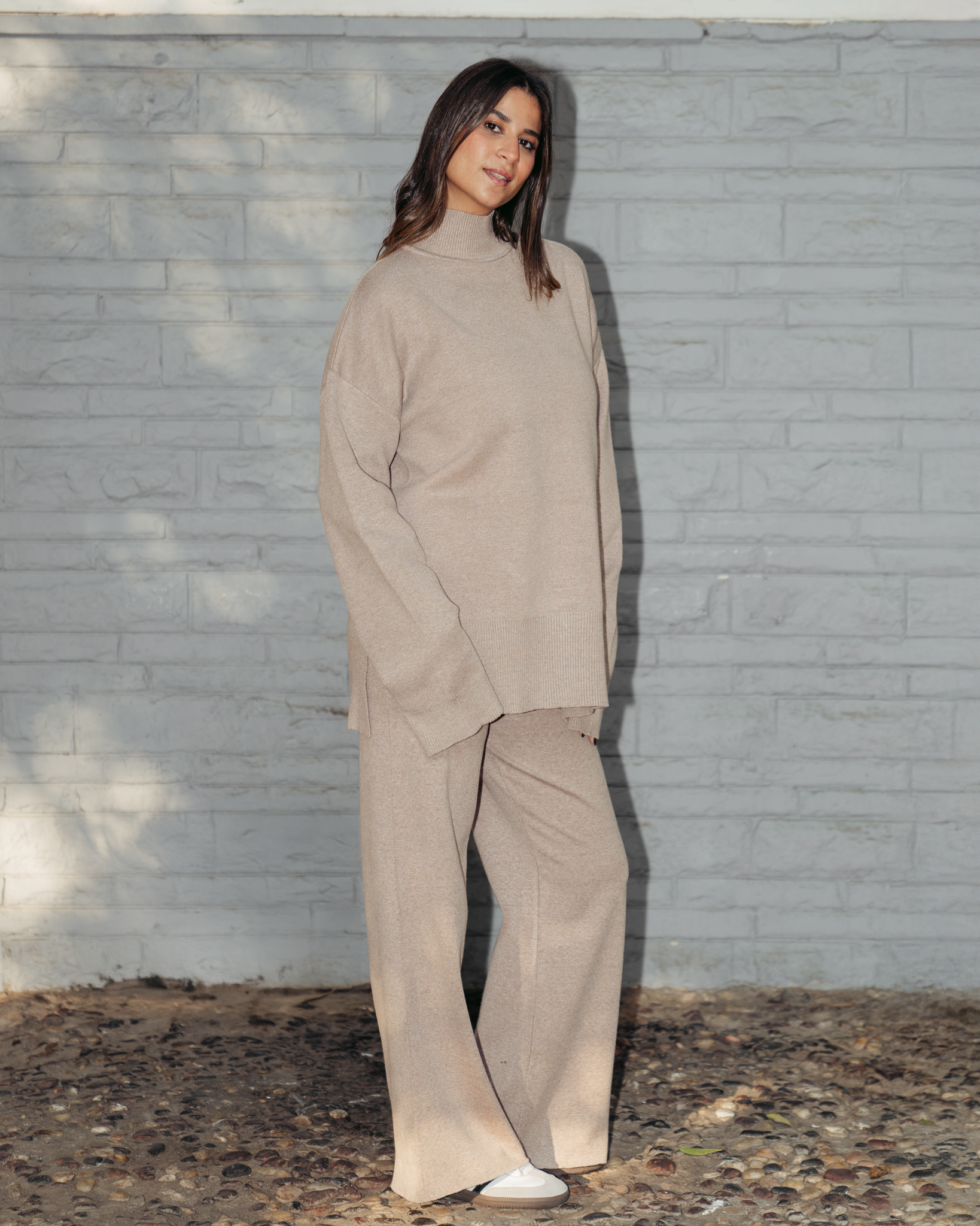 HUG ME KNITTED SWEATER - CAFE