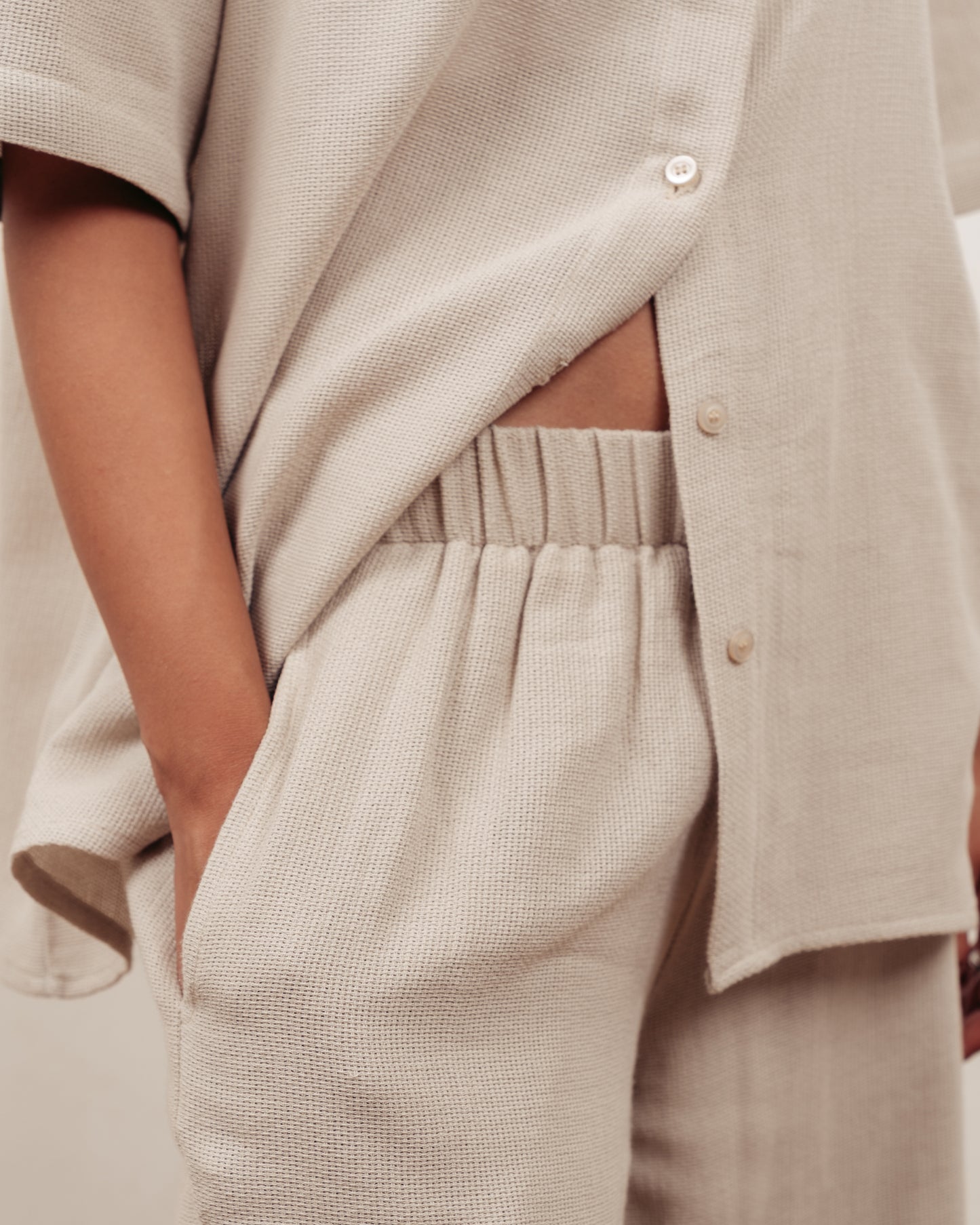 SANDBEIGE KNITTED PANTS- WOMENS
