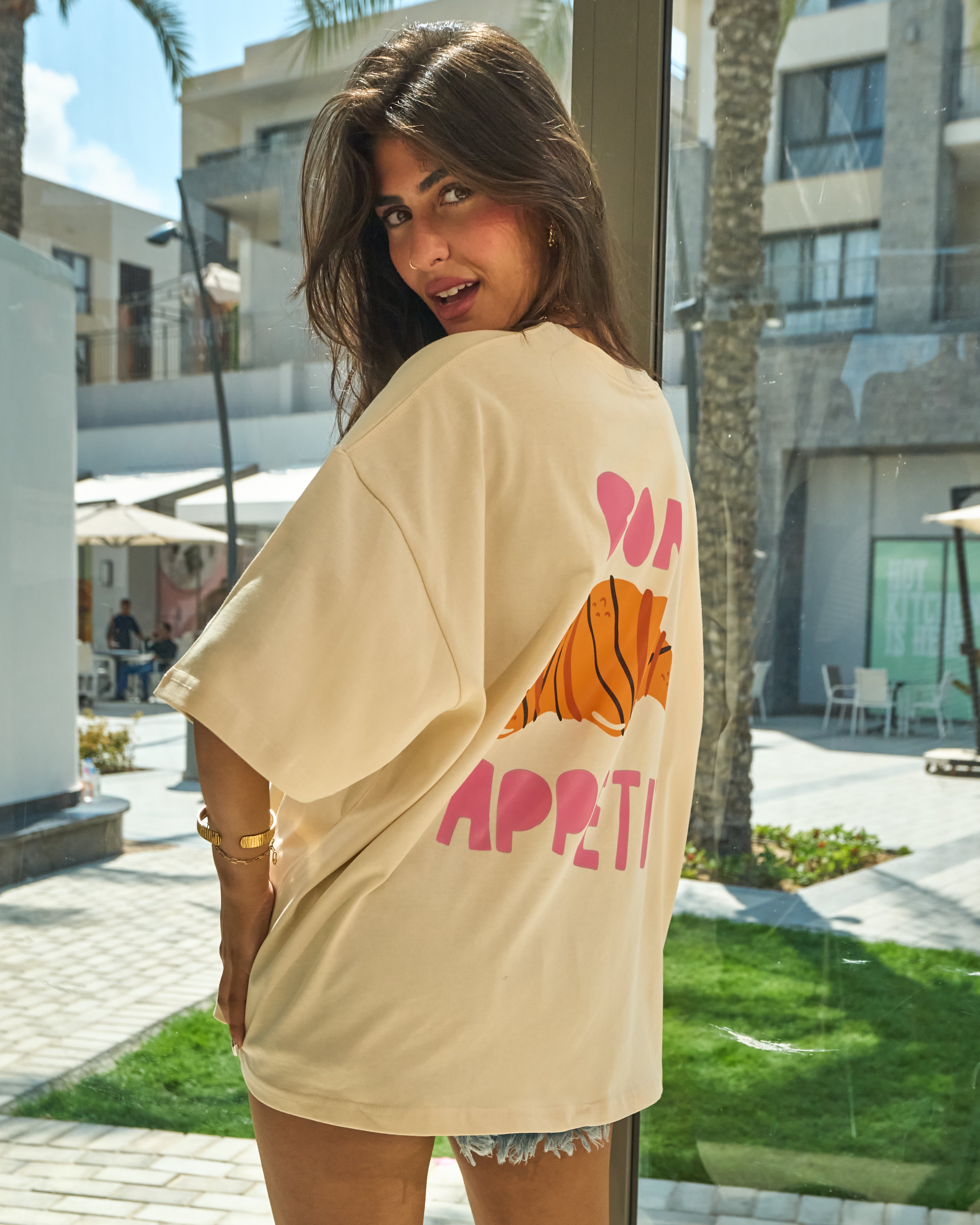 CROISSANT OVERSIZED T-SHIRT