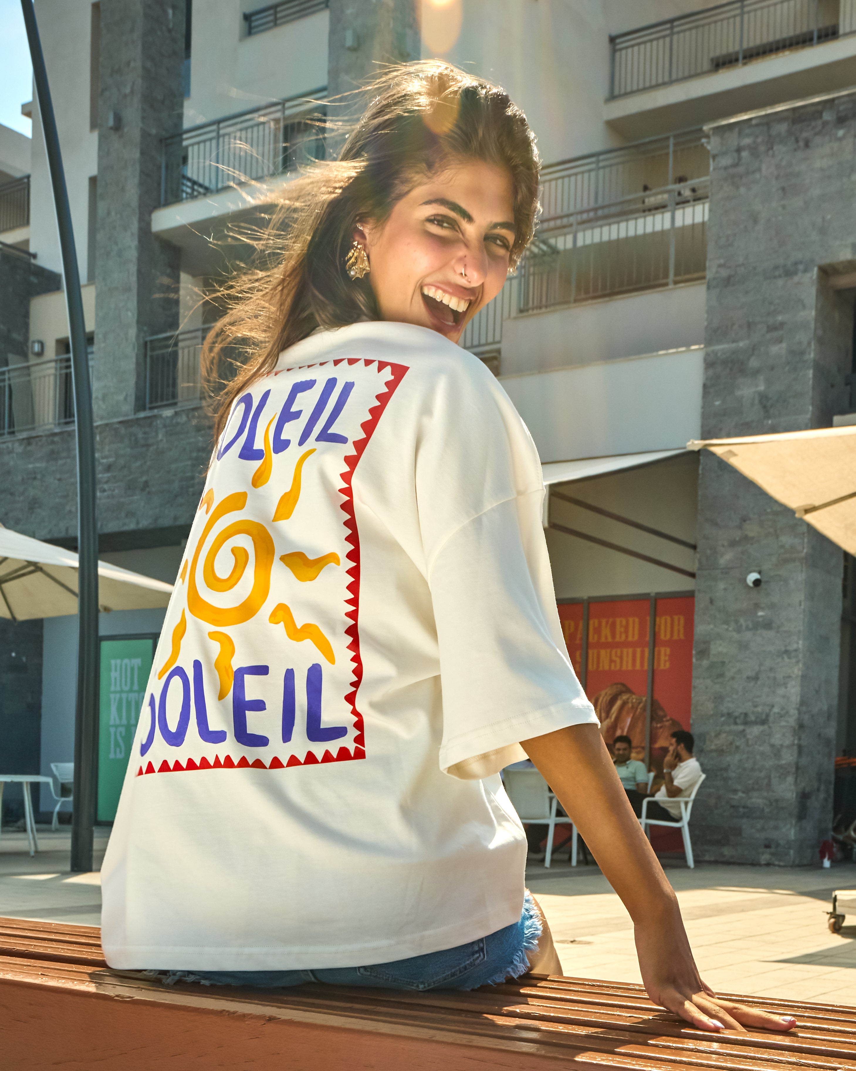 SOLEIL OVERSIZED T-SHIRT