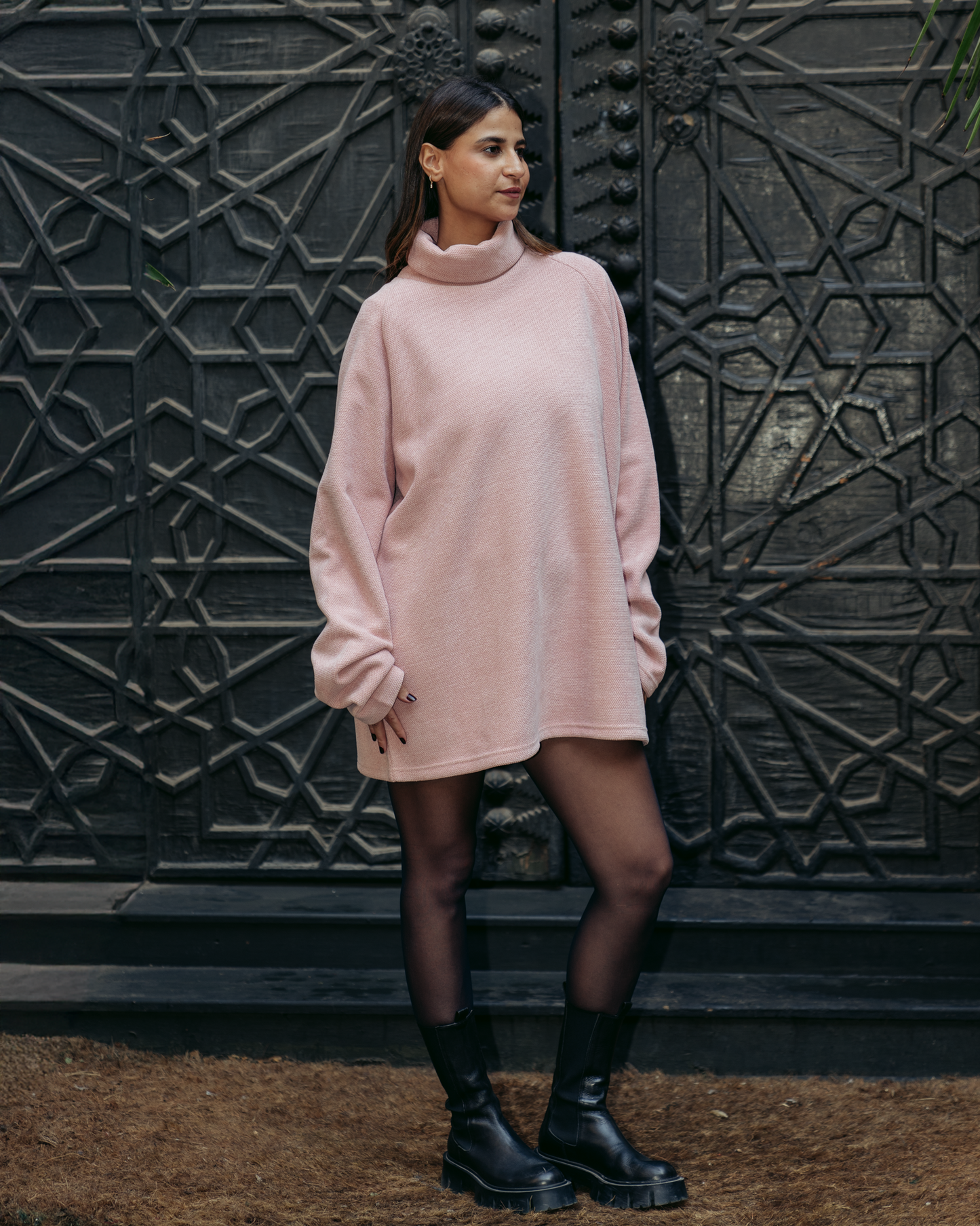 THE TURTLE NECK PINK DRESS