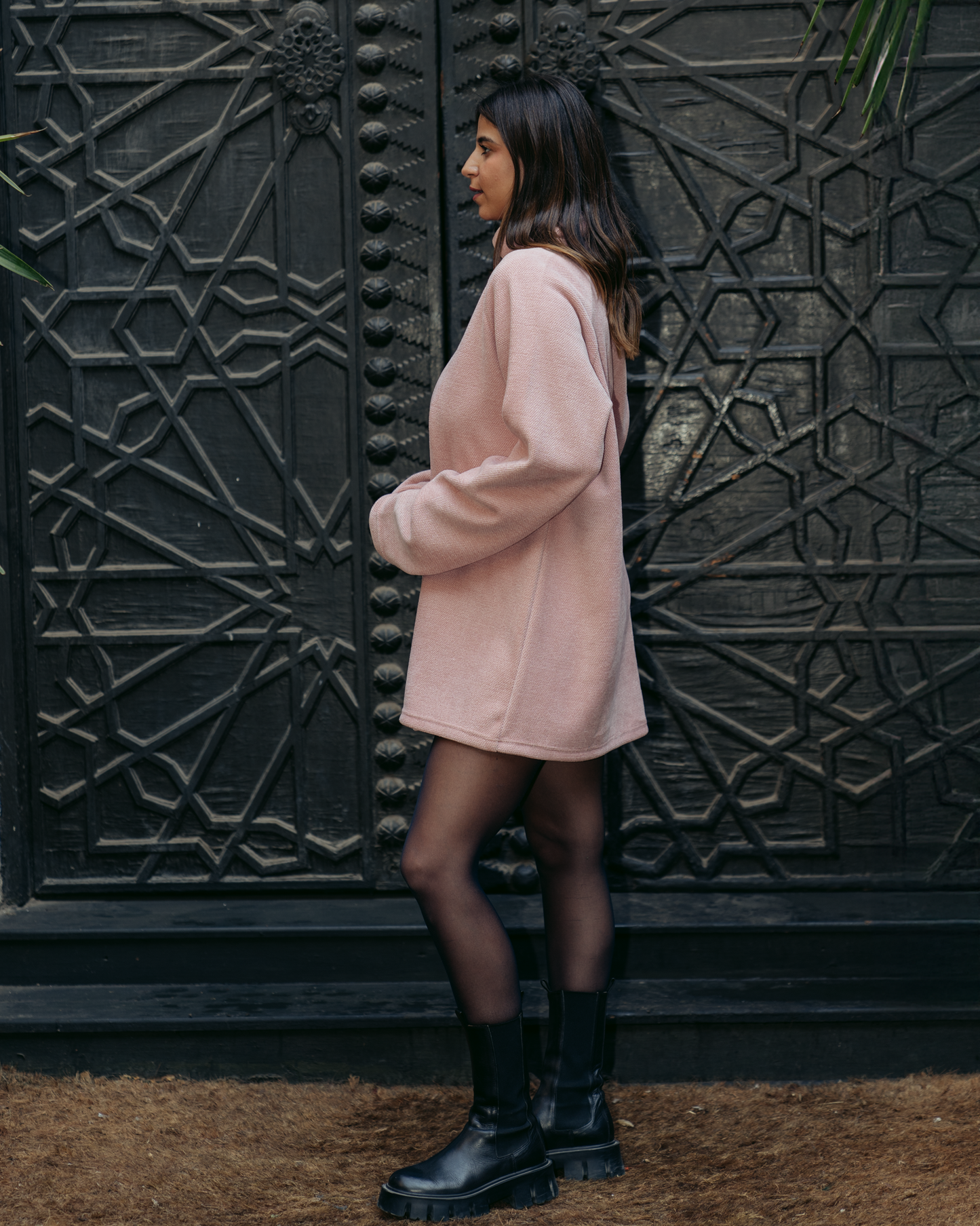 THE TURTLE NECK PINK DRESS