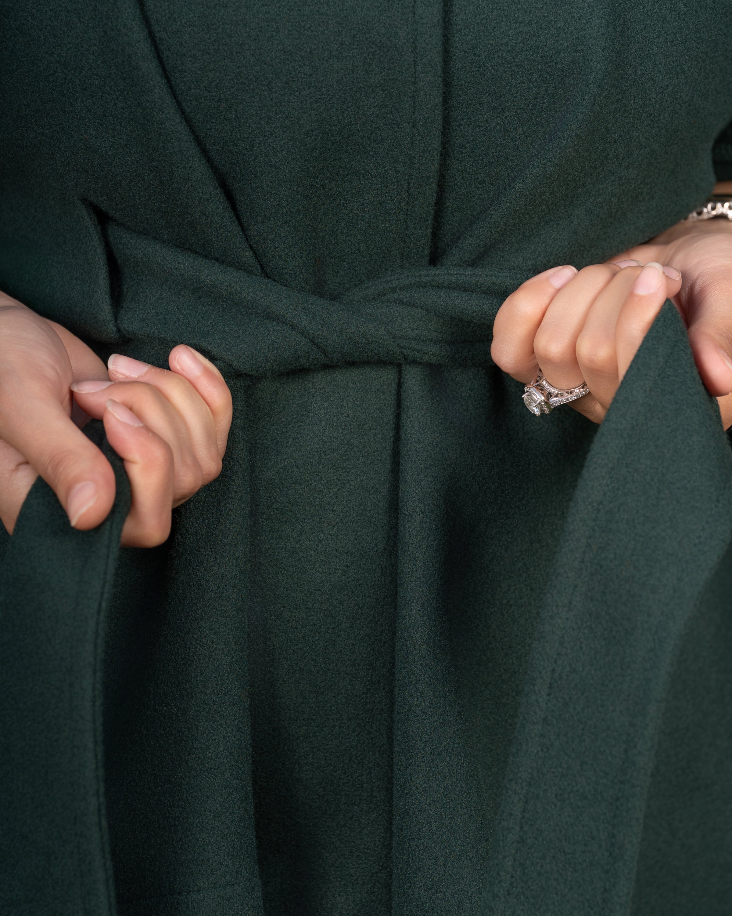 THE CAPE NEW EDITION - FOREST GREEN