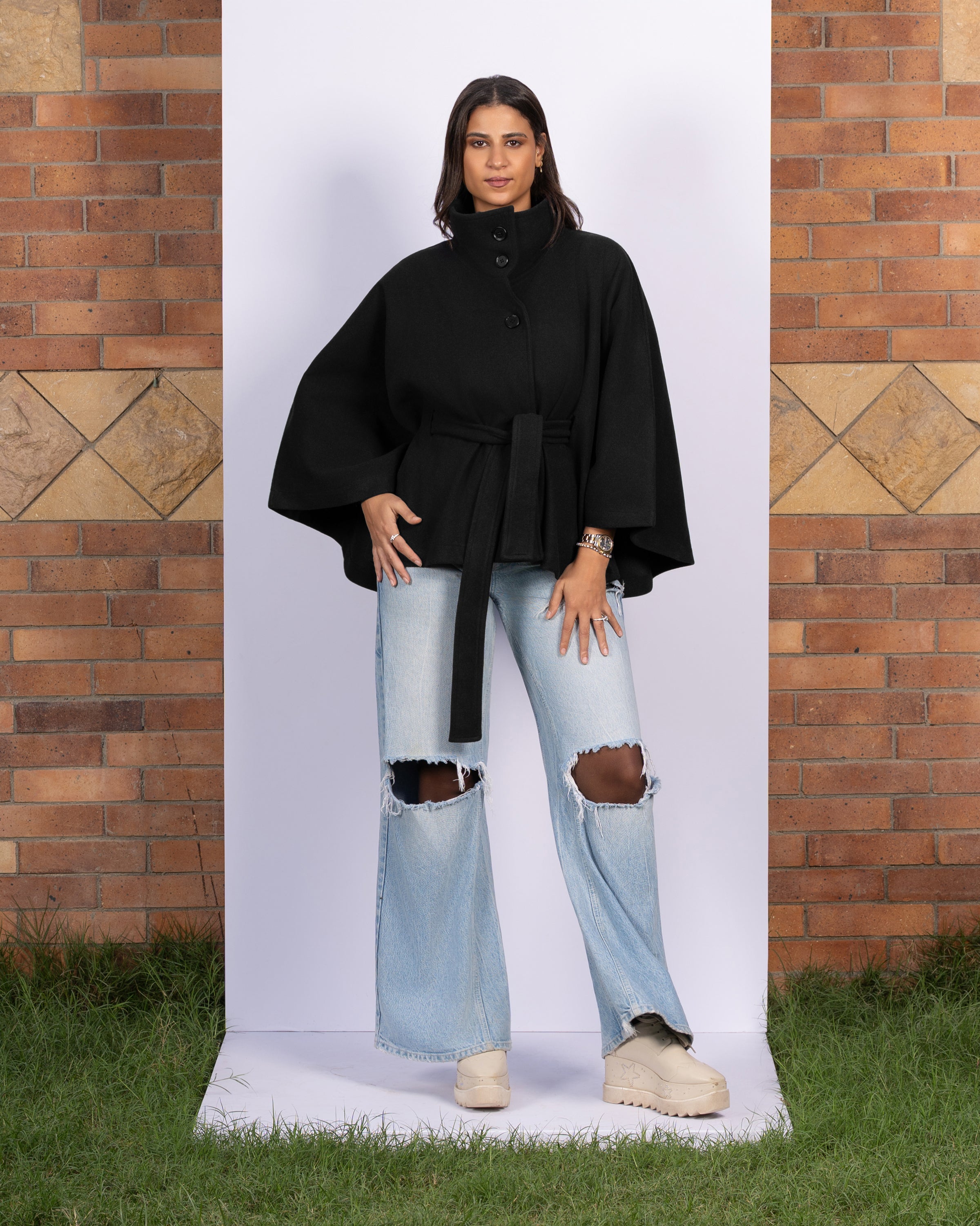 THE CAPE NEW EDITION - BLACK